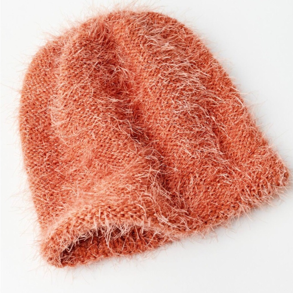 Urban Outfitters Eyelash Knit Beanie Orange Soft Touch Fuzzy Hat OS NEW